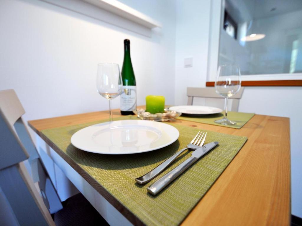 Ferienwohnung Am Moselufer Цел ан дер Мозел Екстериор снимка