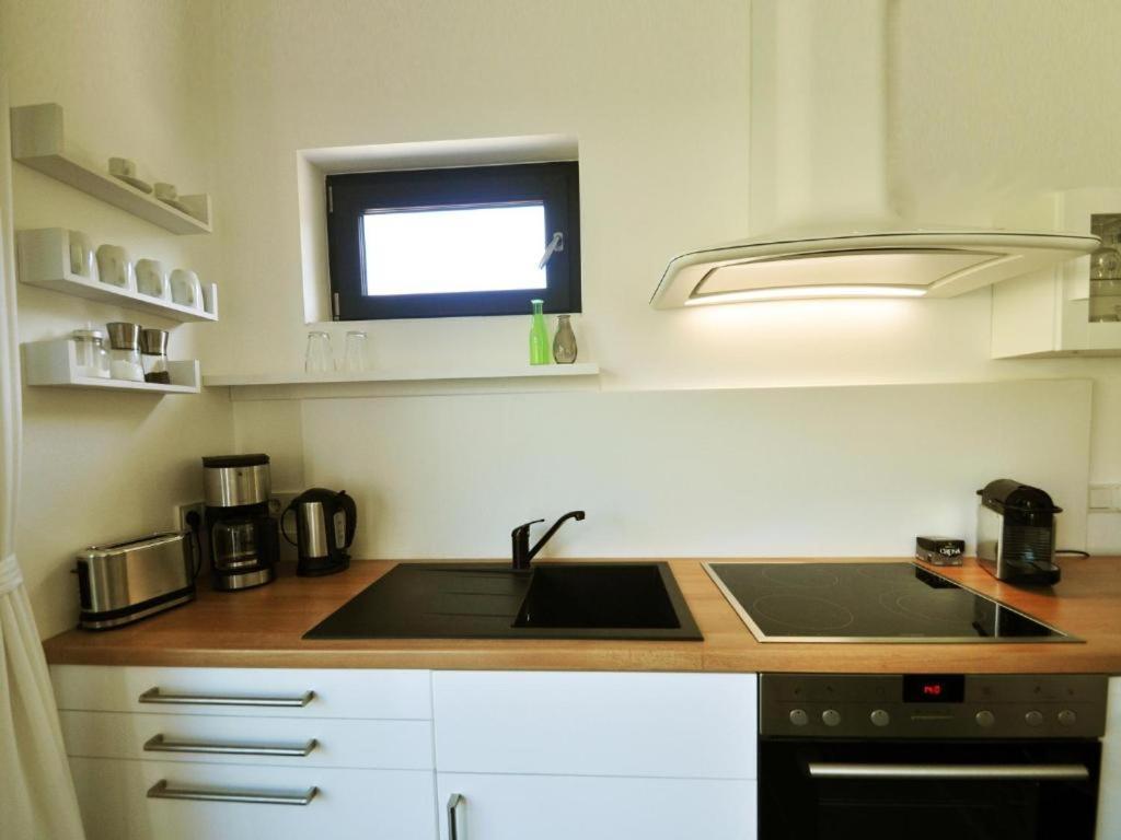 Ferienwohnung Am Moselufer Цел ан дер Мозел Екстериор снимка